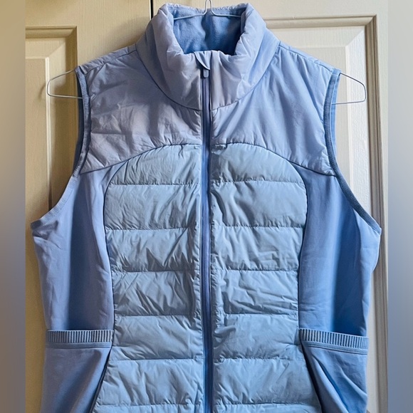 🍒LULULEMON DOWN FOR IT ALL VEST sz 12 Jacket 700Fill LAVENDER DUSK Purple Lilac - Picture 2 of 9
